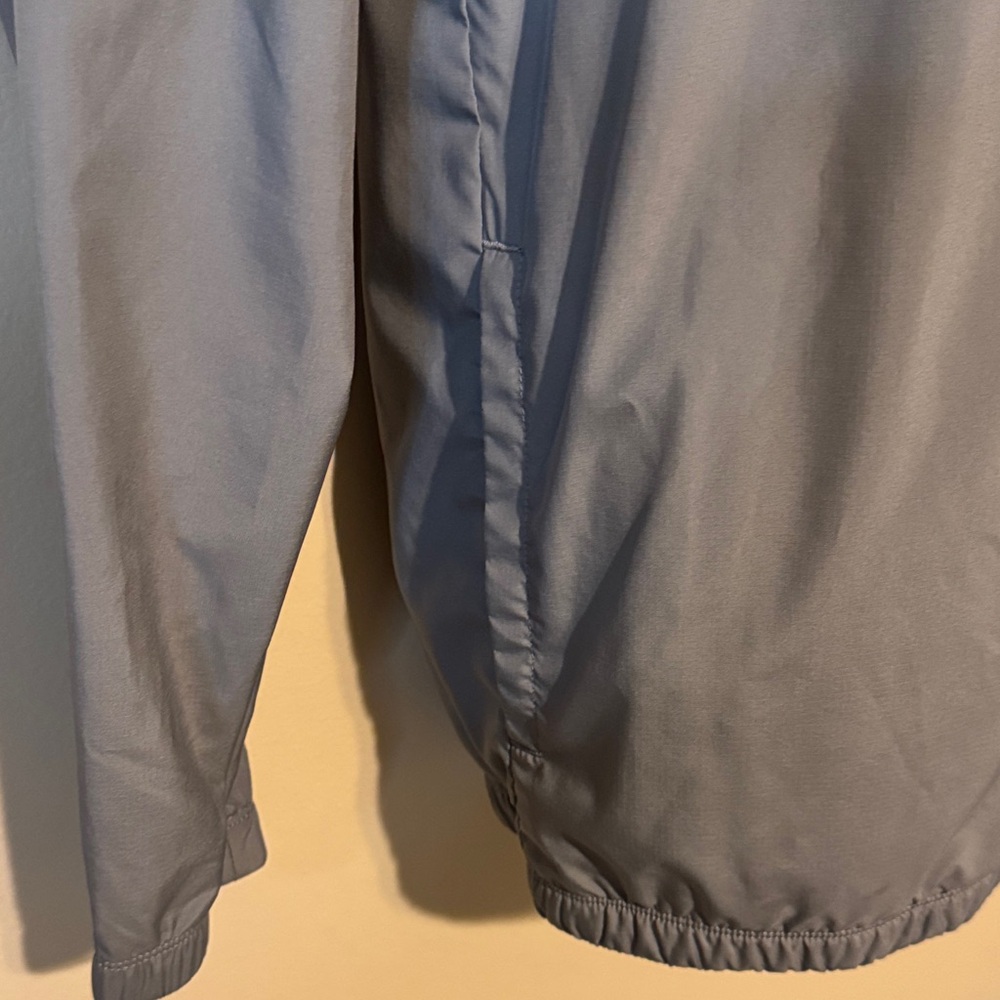 Reebok Black and Gray Women's Jacket - Picture 6 of 11